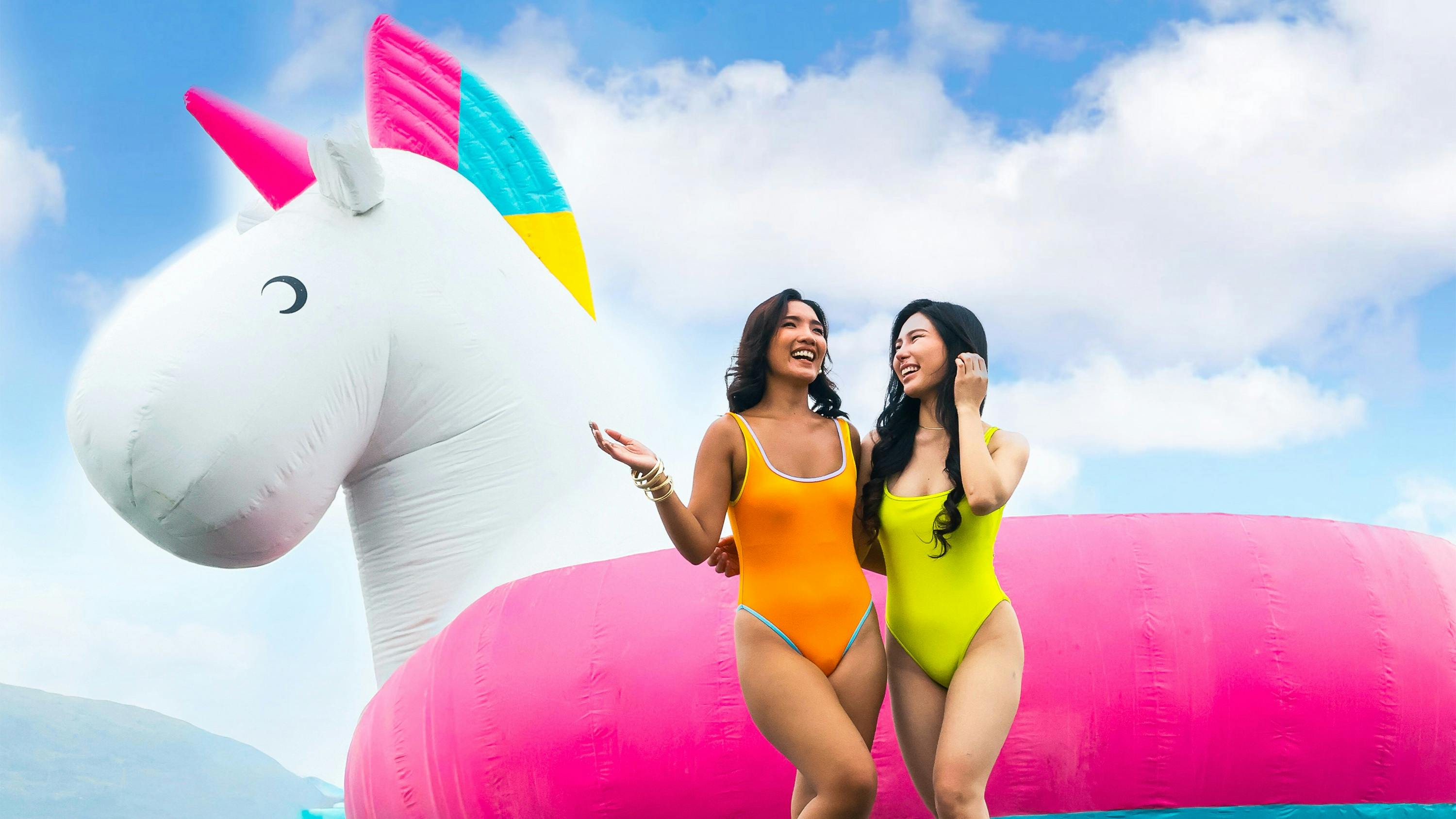 Inflatable Island Subic: Half-Day Spray Play + Beach Club Access Ticket