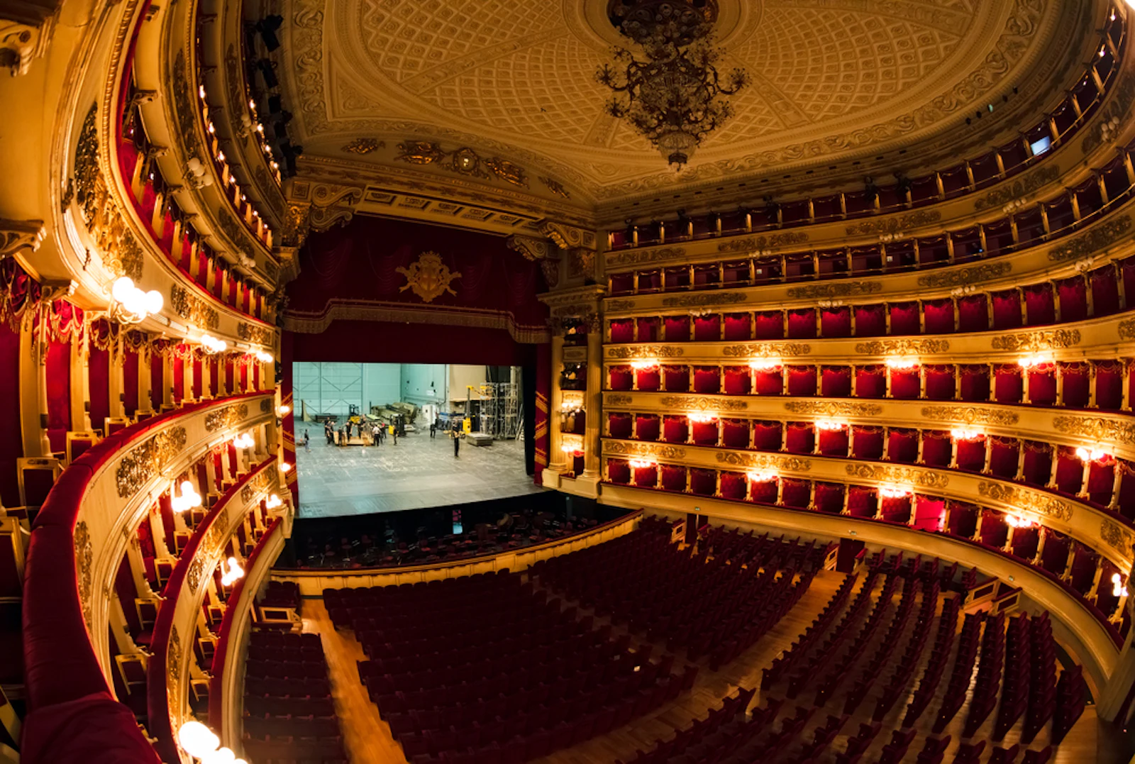 Teatro alla Scala: Skip-the-Line Ticket + Small Group Tour