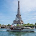 Barco y Torre Eiffel