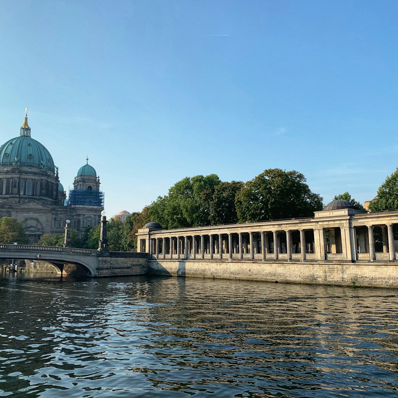 Descubre Berlín: Tour histórico a pie - Alojamientos en Berlín