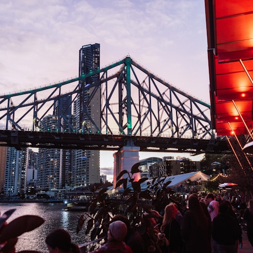 Brisbane: Subida a la Aventura del Puente de los Cuentos + Traslados desde Gold Coast
