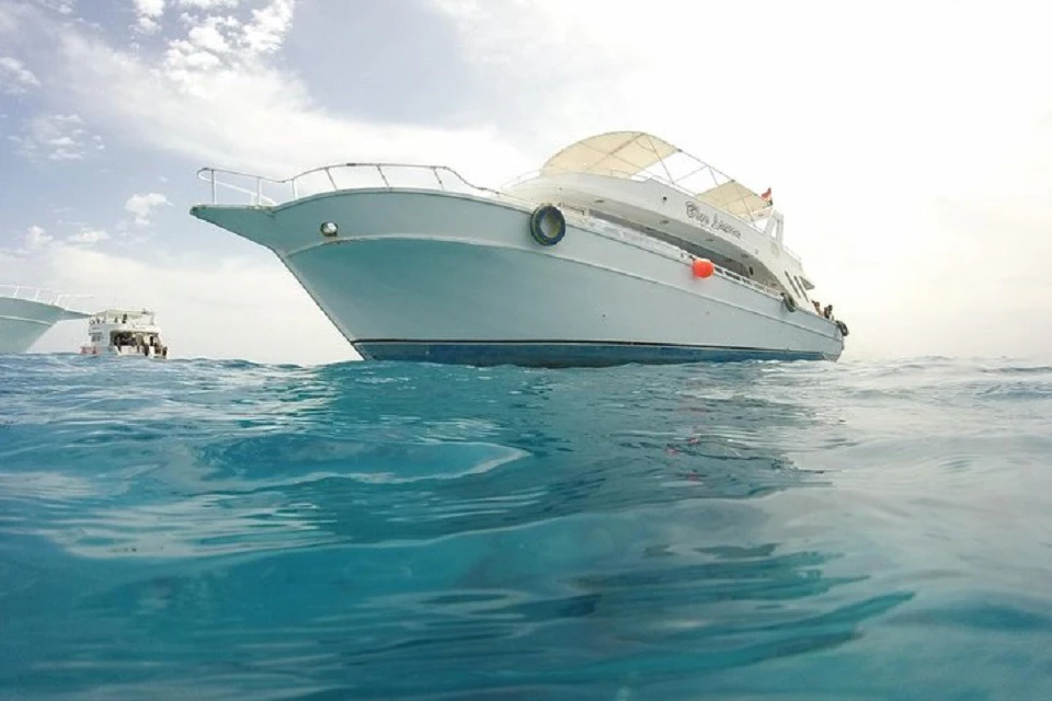 Orange Bay Snorkeling Trip & Parasailing & Water sports With Transfer - Hurghada