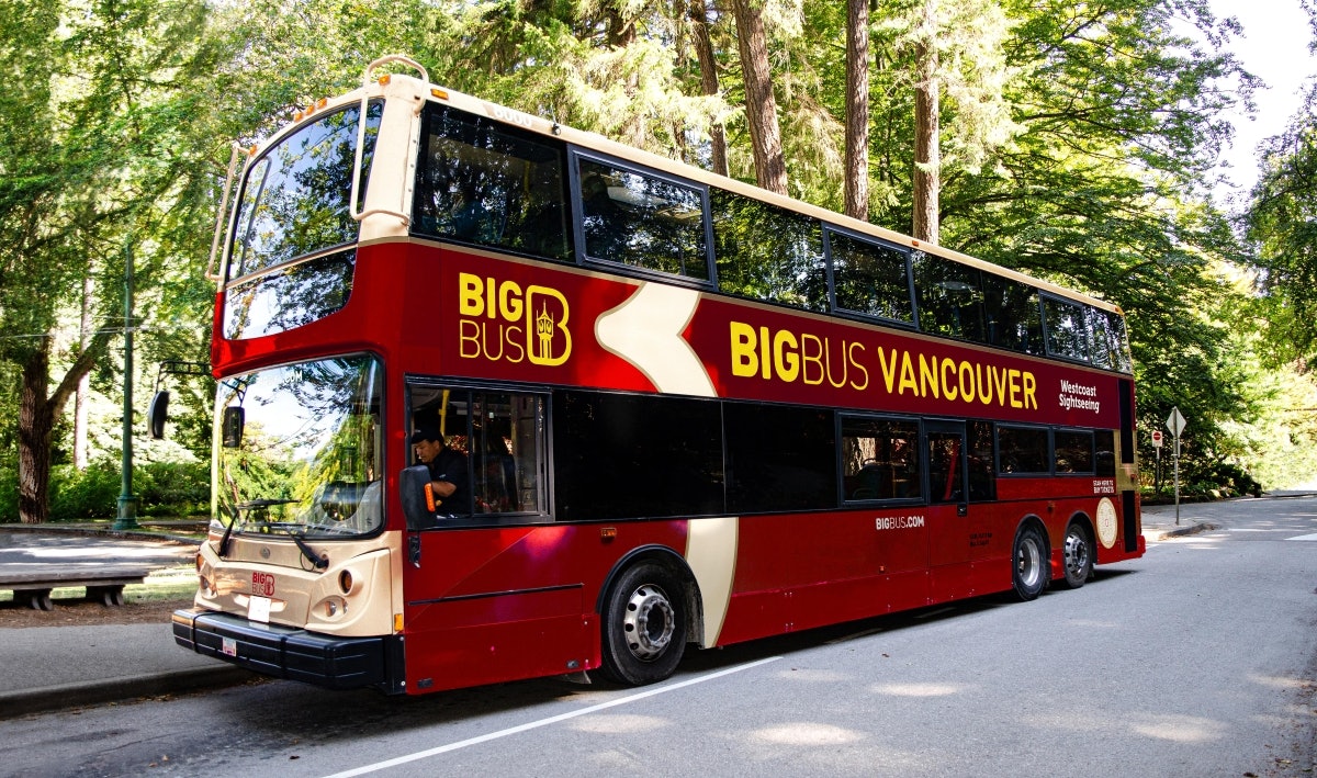Vancouver: Hop-On-Hop-Off Bus Tour