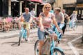fietsen in groepsverband in het Quartier Latin