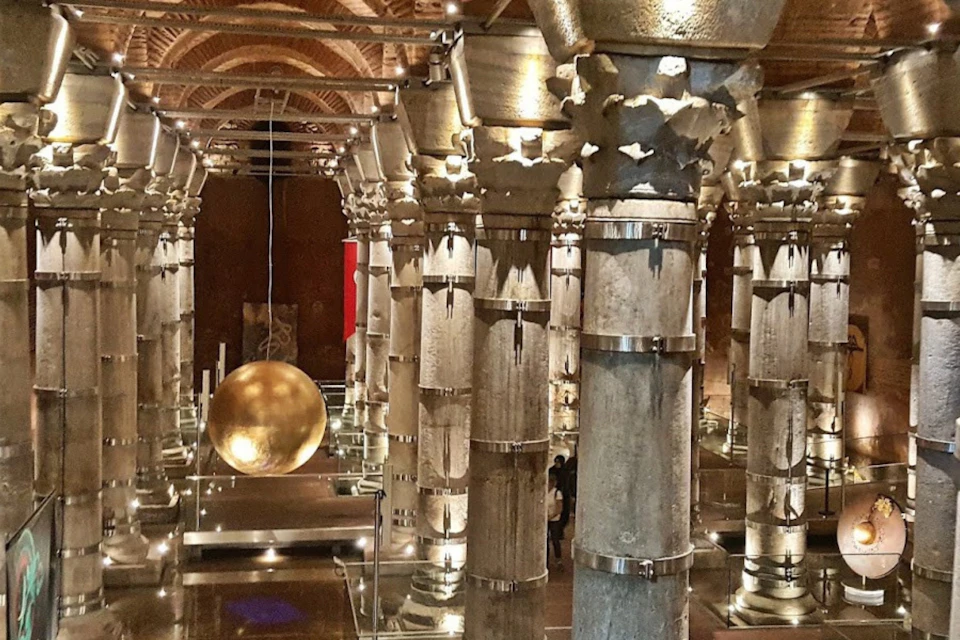 Serefiye interior