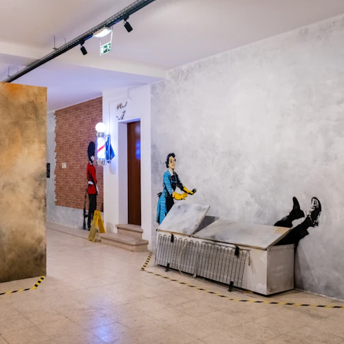 Museu Banksy Lisboa: bilhete de entrada - Photo 3