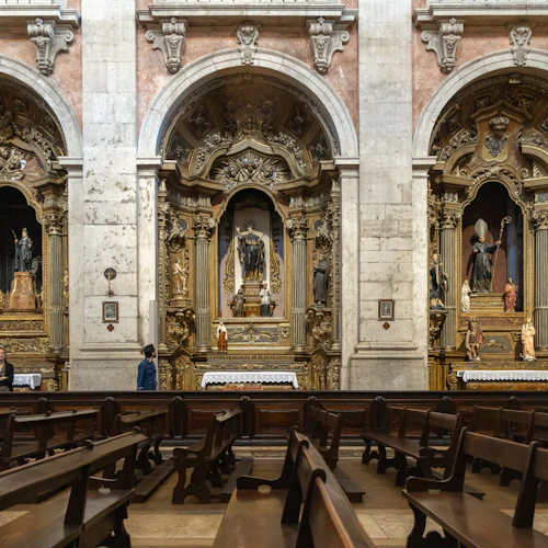 Igreja de Nossa Senhora da Graça: Acesso ao miradouro do terraço - Photo 19