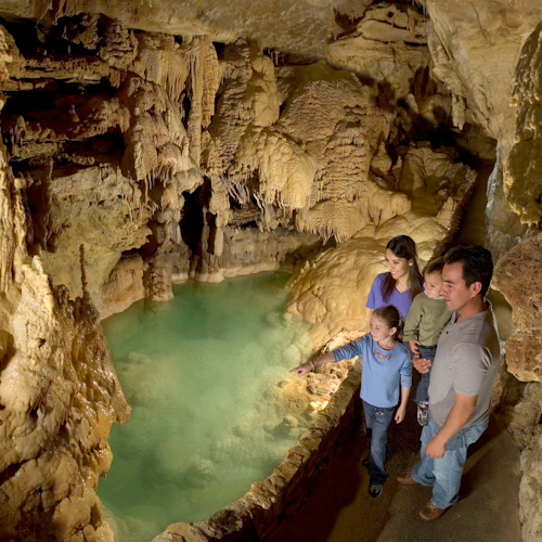Trilhas tortuosas na Natural Bridge Caverns: Bilhete de entrada - Photo 8