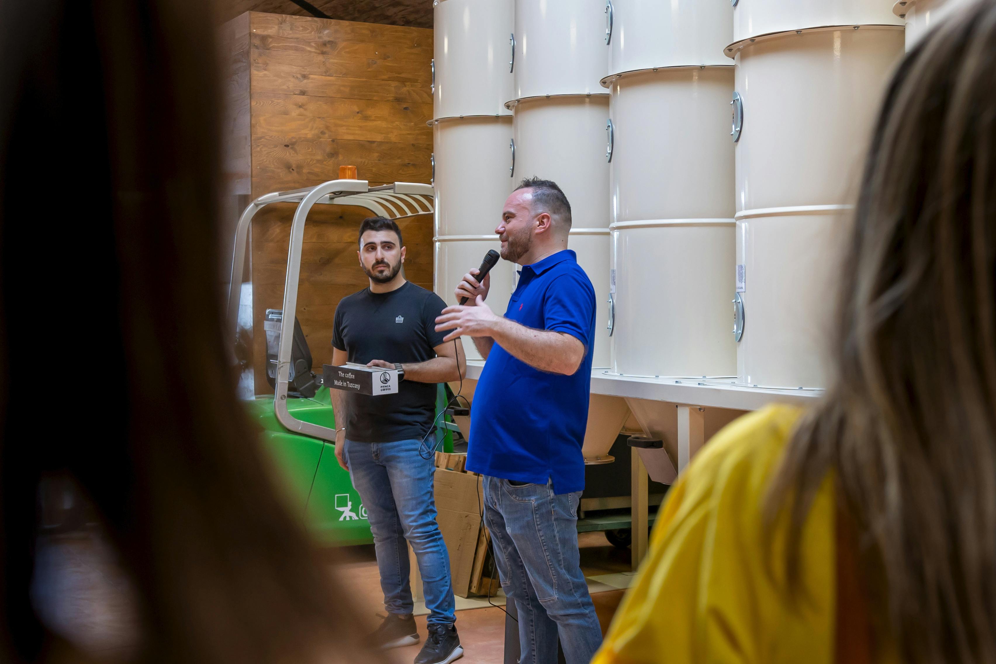 Medieval Tuscany Experience: Visit Monteriggioni and Val d'Orcia from Florence