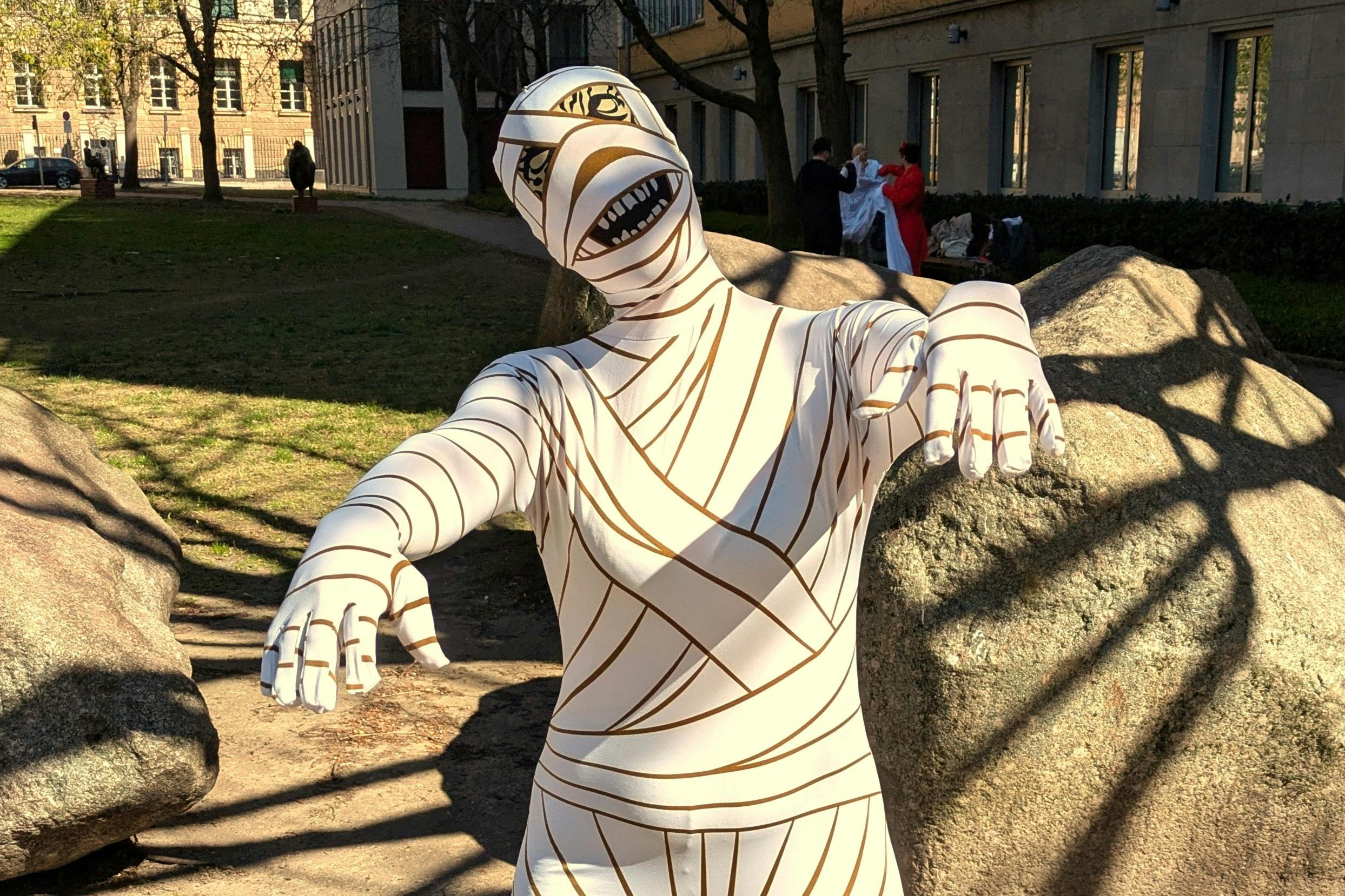 Η μούμια σε λάθος δρόμο