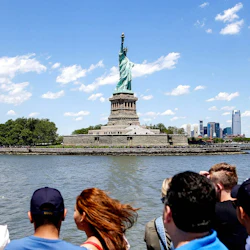 New York: 90-Minute Lower Manhattan Landmarks Sightseeing Cruise 2