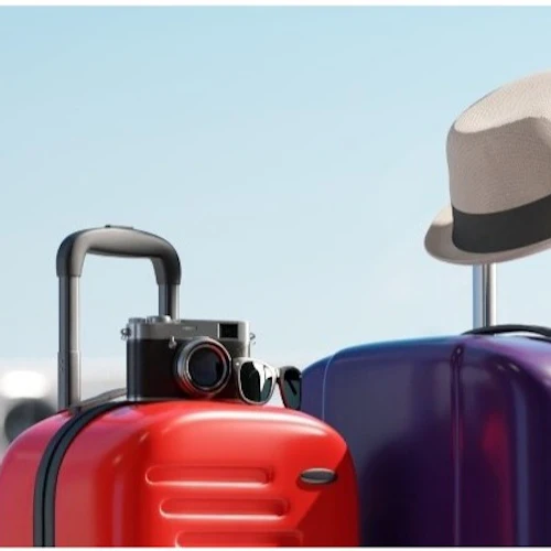 Gold Coast: Luggage Storage at Surfers Paradise Station
