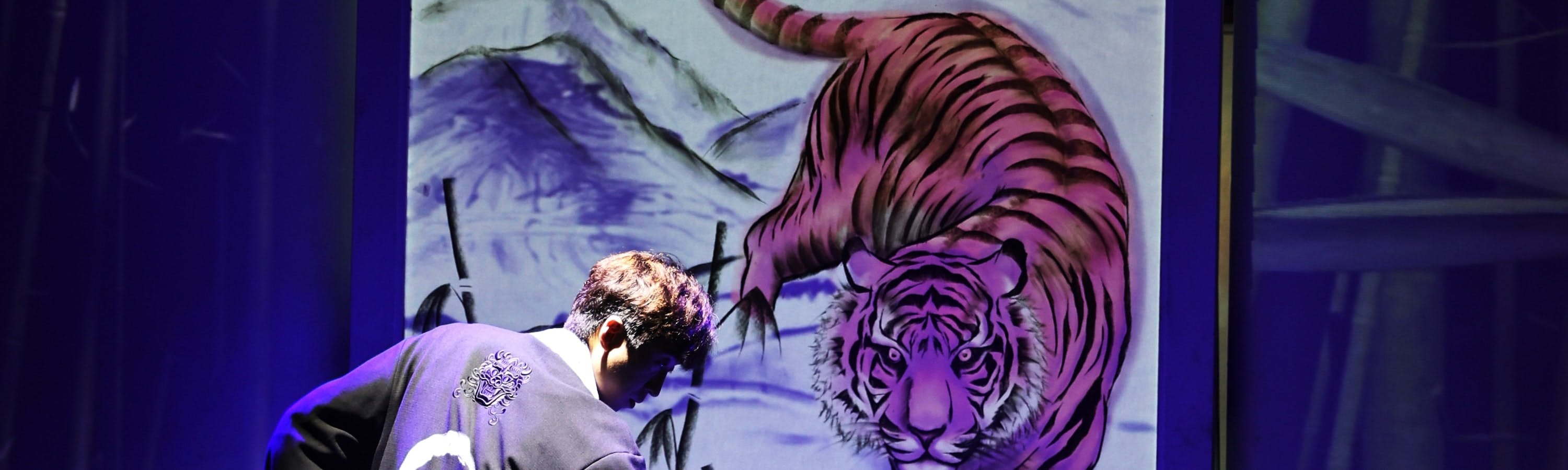 The Painters: Live Art K-Pop Dance Show in Seoul – Tiqets