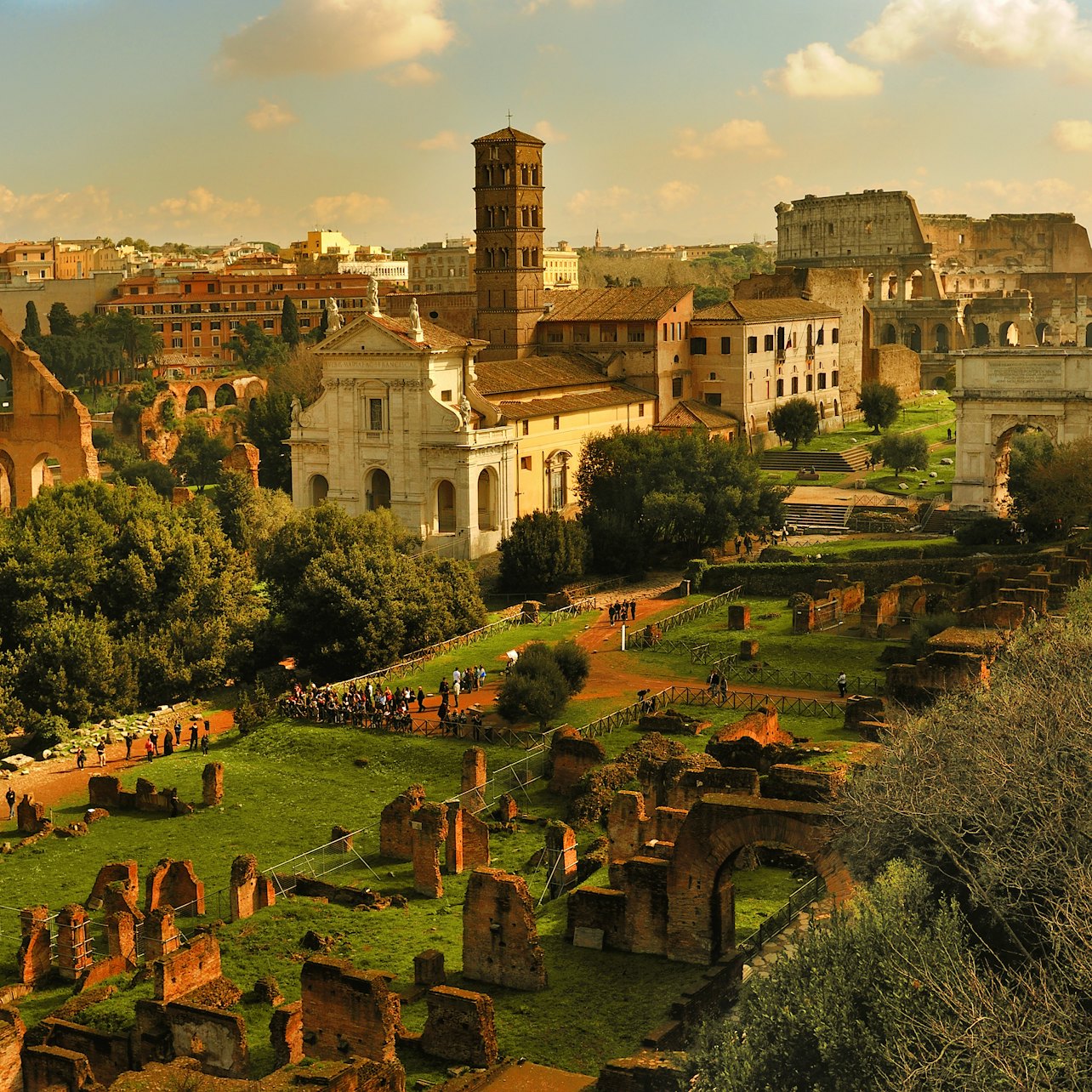 Coliseu, Fórum Romano & Colina Palatino com Experiência Multimídia - Acomodações em Roma