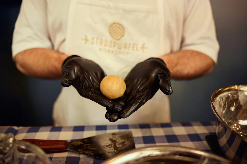 Create your own Stroopwafel with our special dough