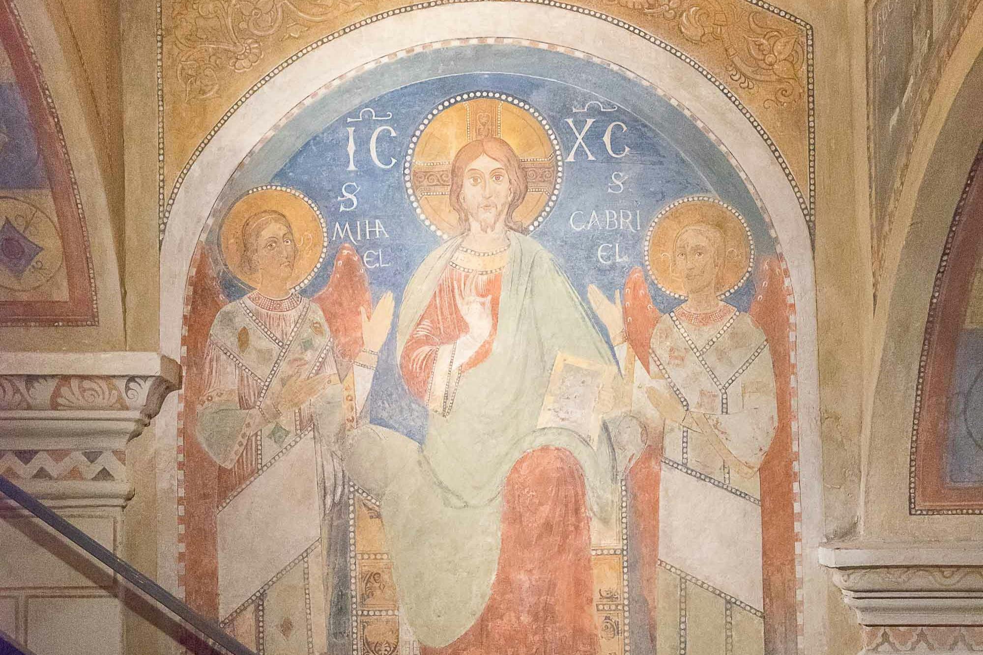 CRYPT - 프레스코화