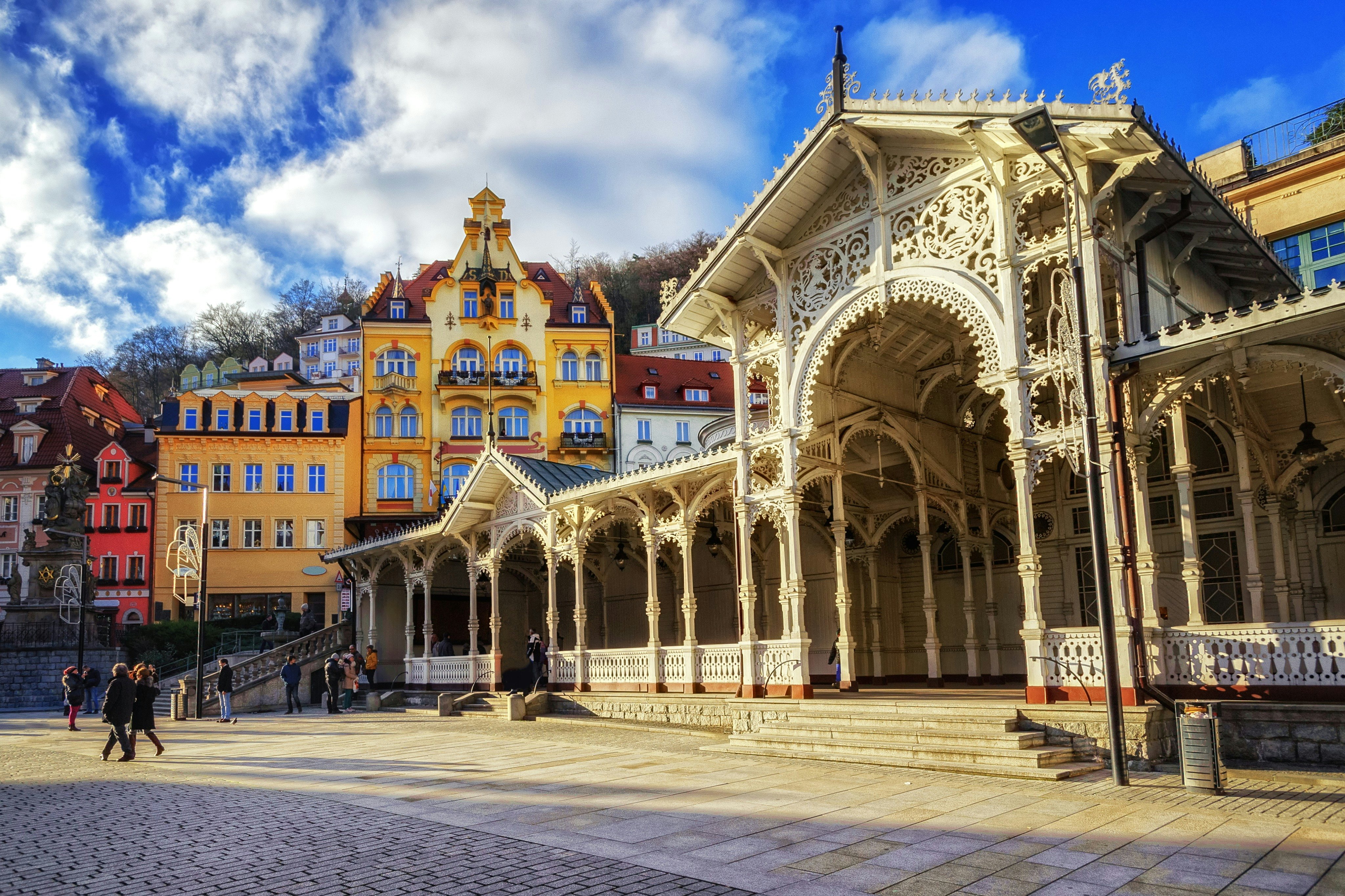 Karlovy Vary: Tour from Prague + Audio Guide + Diana Tower & Funicular Tickets