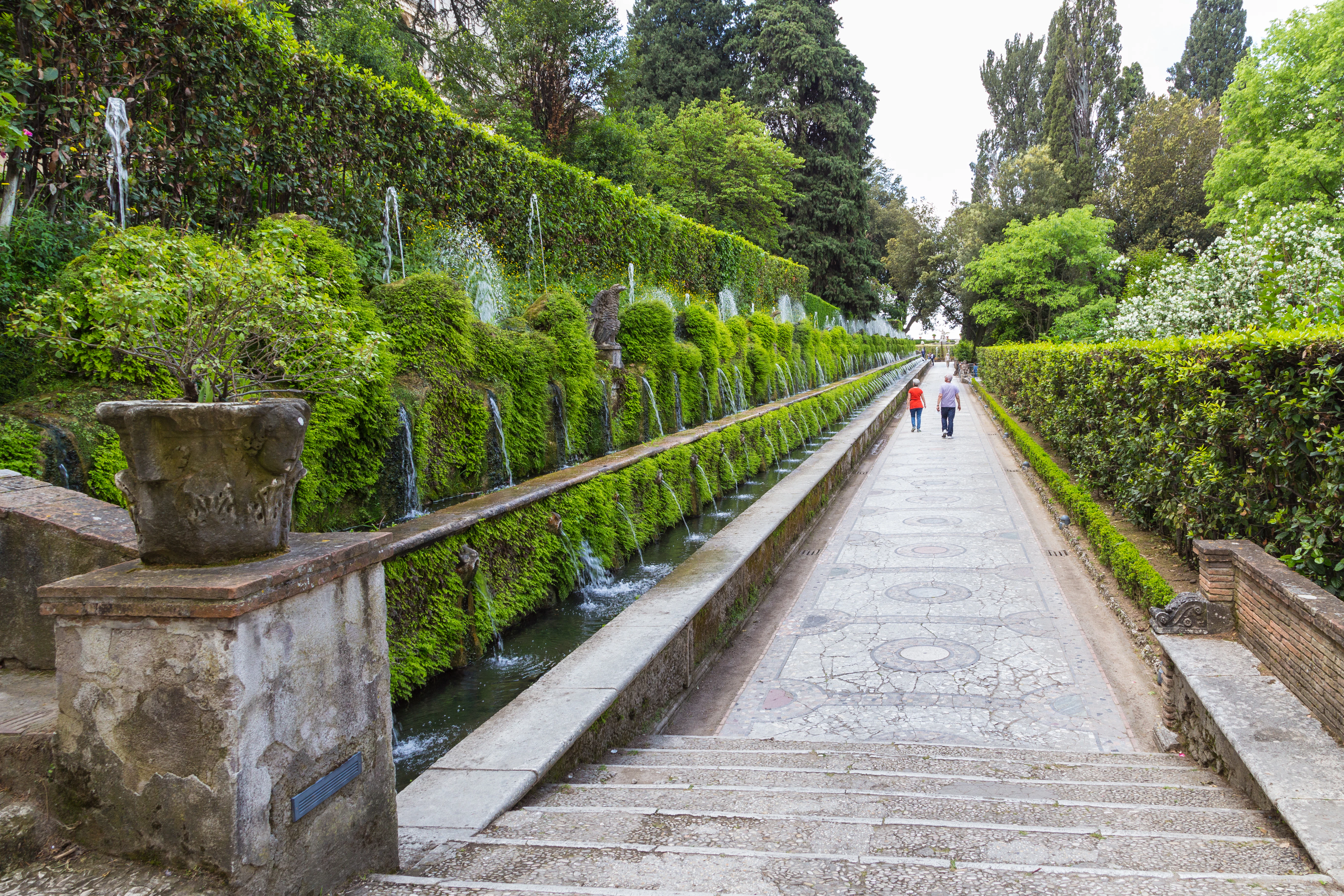 Villa D’Este and Villa Adriana: Skip the Line + Roundtrip from Rome