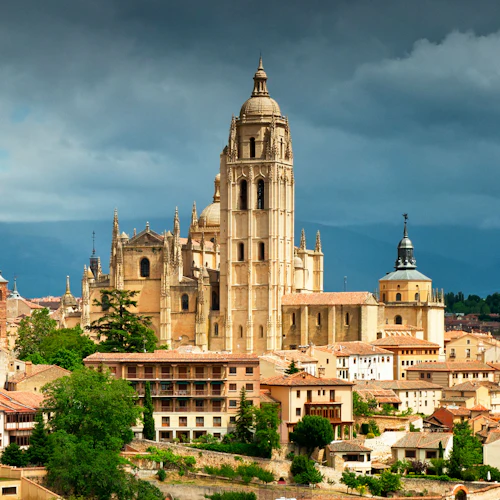 Skip the Line Admission Ticket to Cathedral of Segovia 2