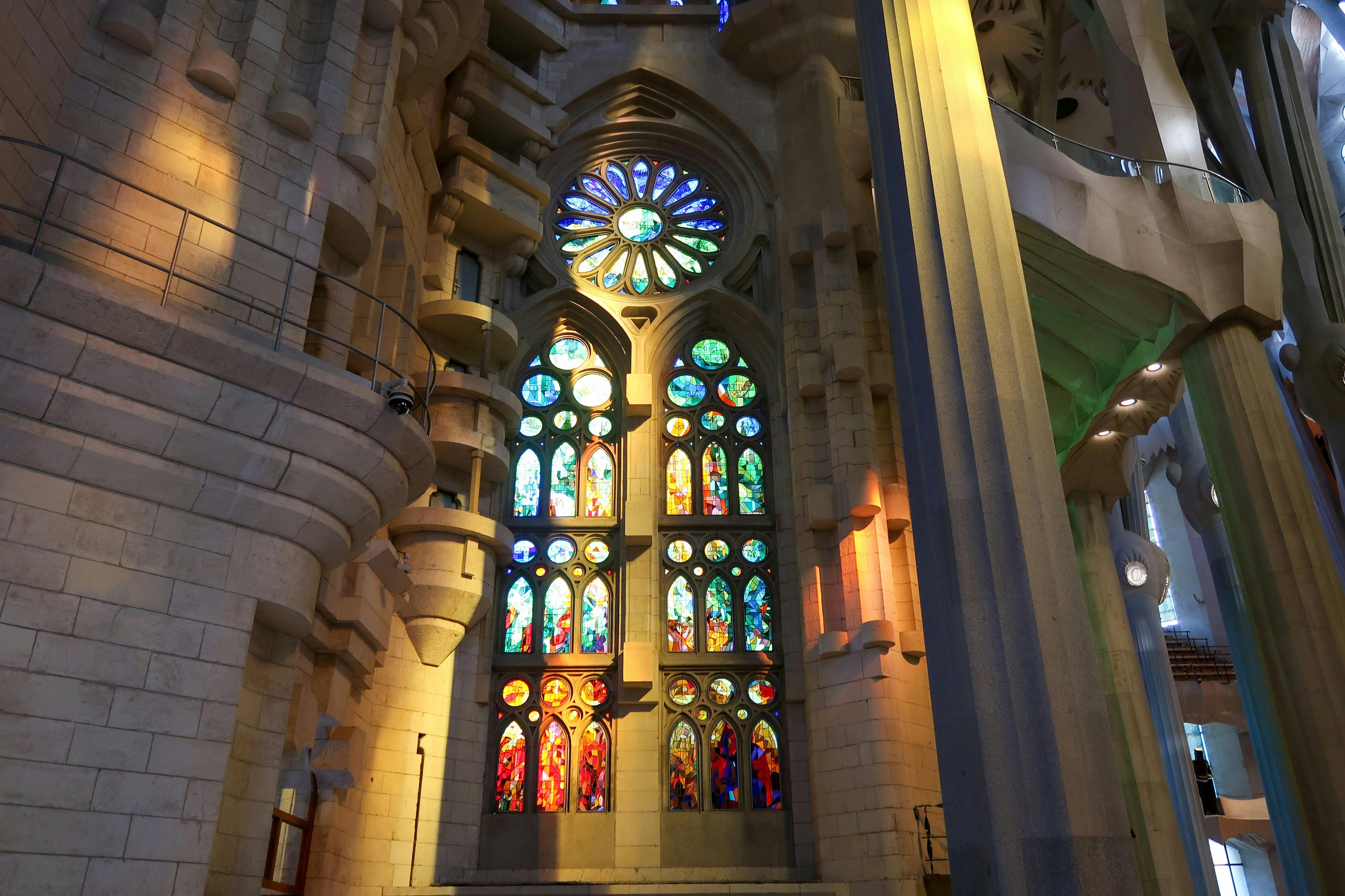 Sagrada Familia: Biglietto con accesso rapido + Tour guidato privato — 8