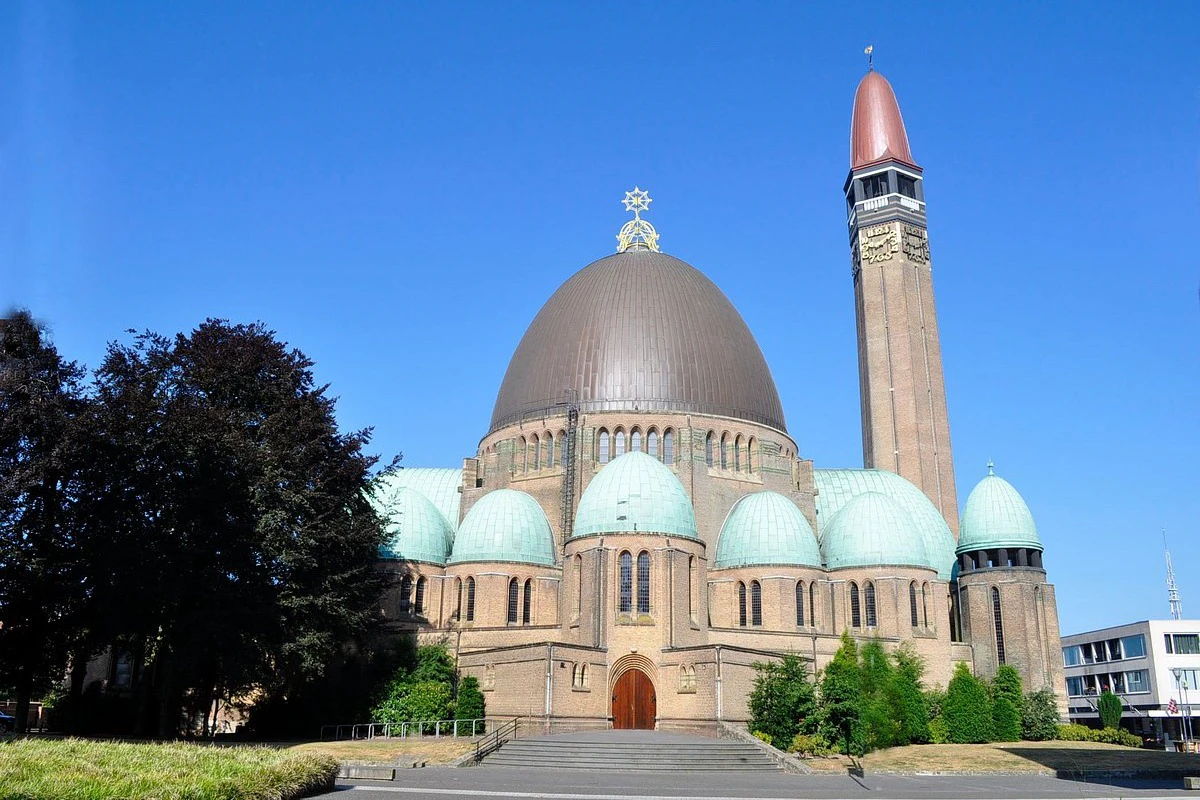 Waalwijk: St. John the Baptist Church Audio Tour