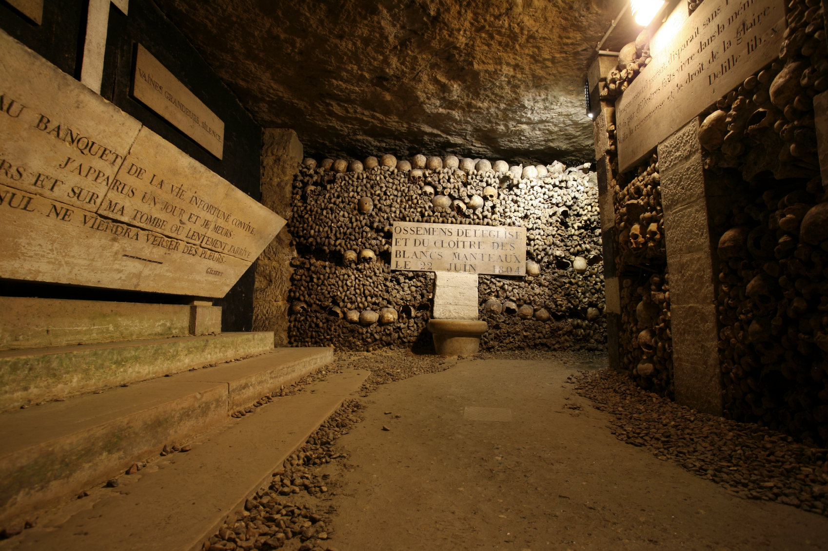 Catacombs of Paris: Guided Tour - Paris - 