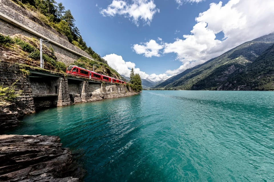 Bernina regional train