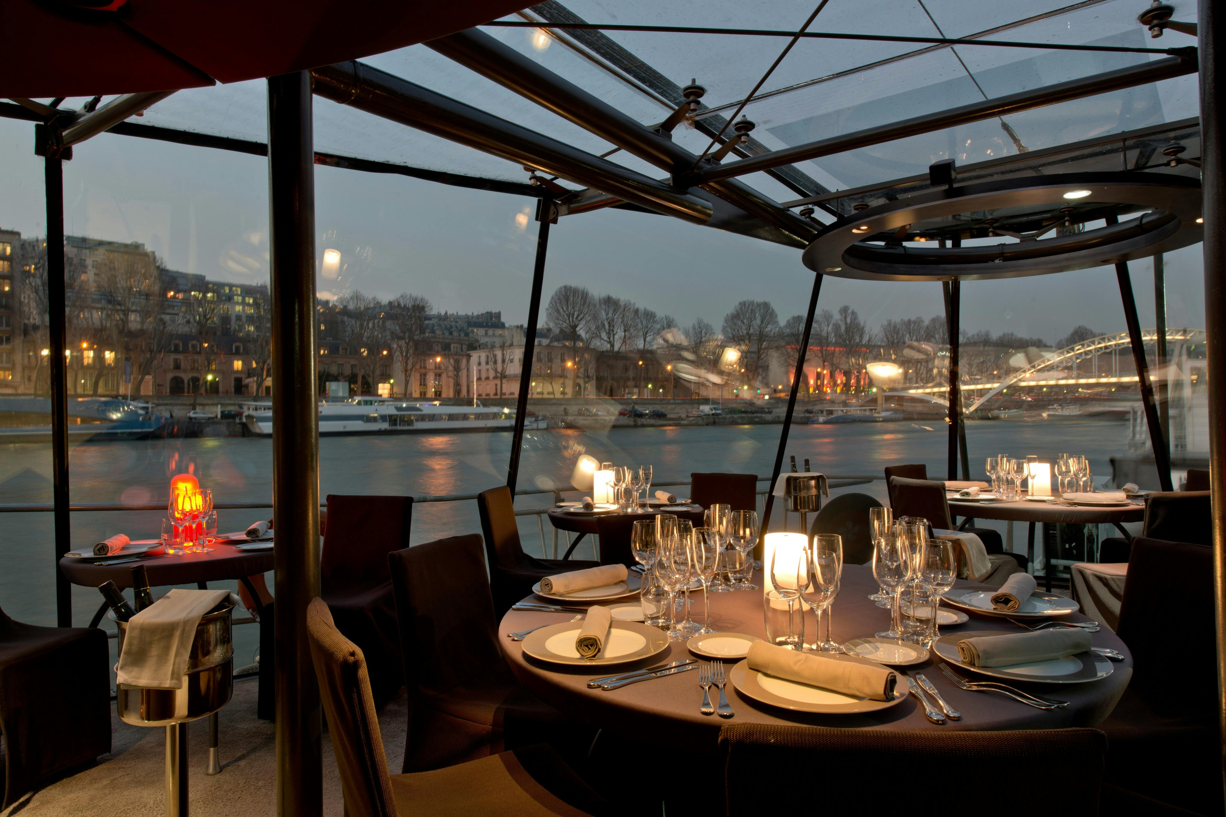 Seine River: 3-Course Dinner Cruise with Drinks by Bateaux Parisiens 4