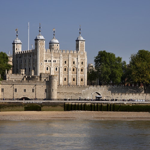 Torre di Londra e fiume Tamigi