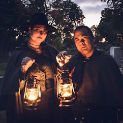 Ottawa: Beechwood Cemetery Haunted Walking Tour 3