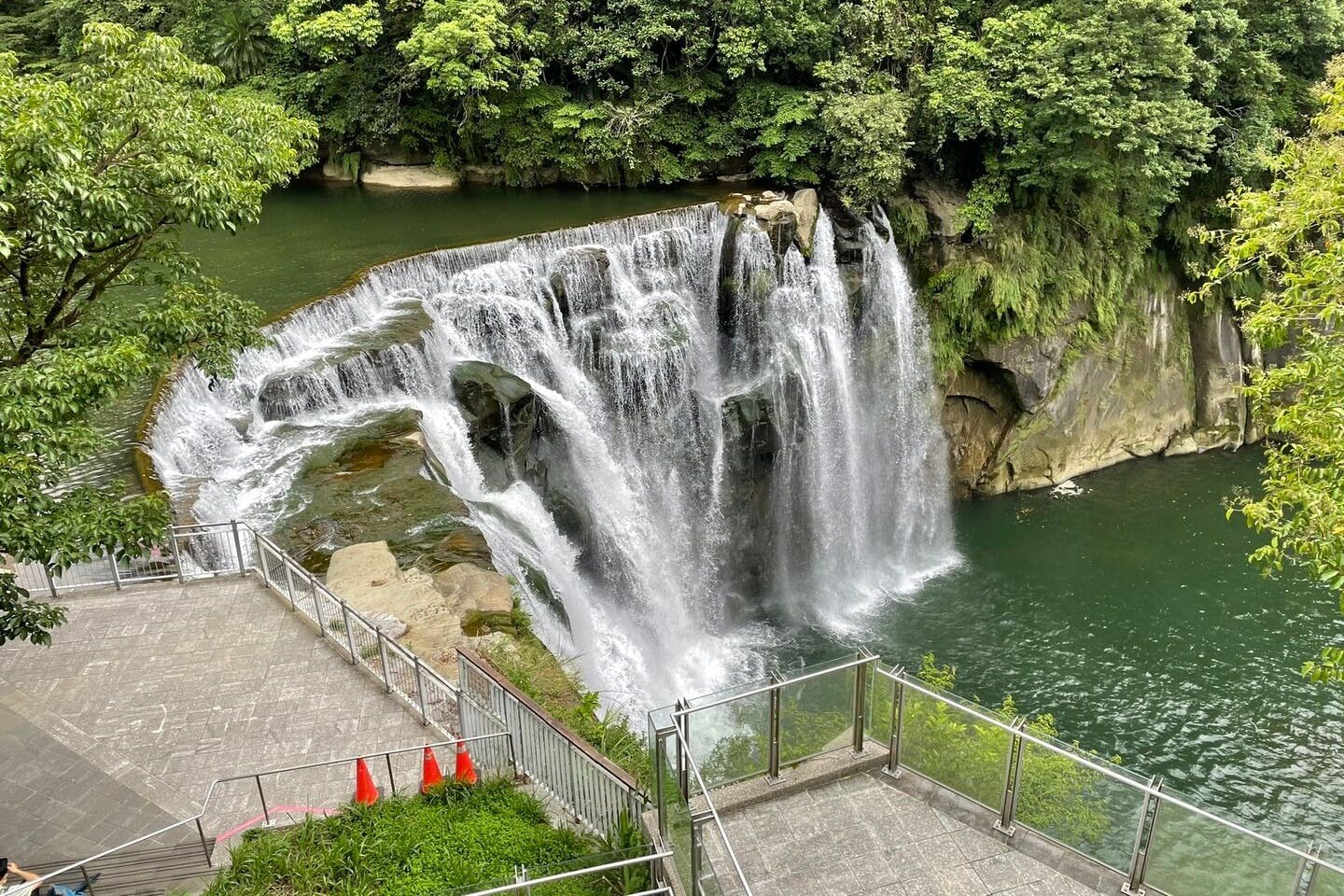 Shifen Waterfall