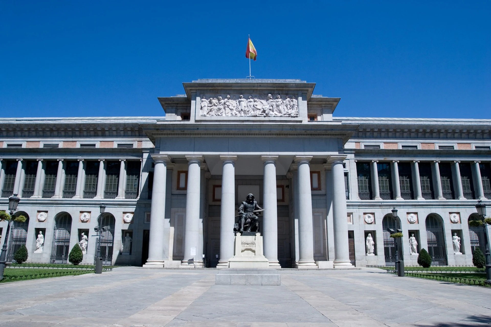 Prado Museum and Velázquez statue