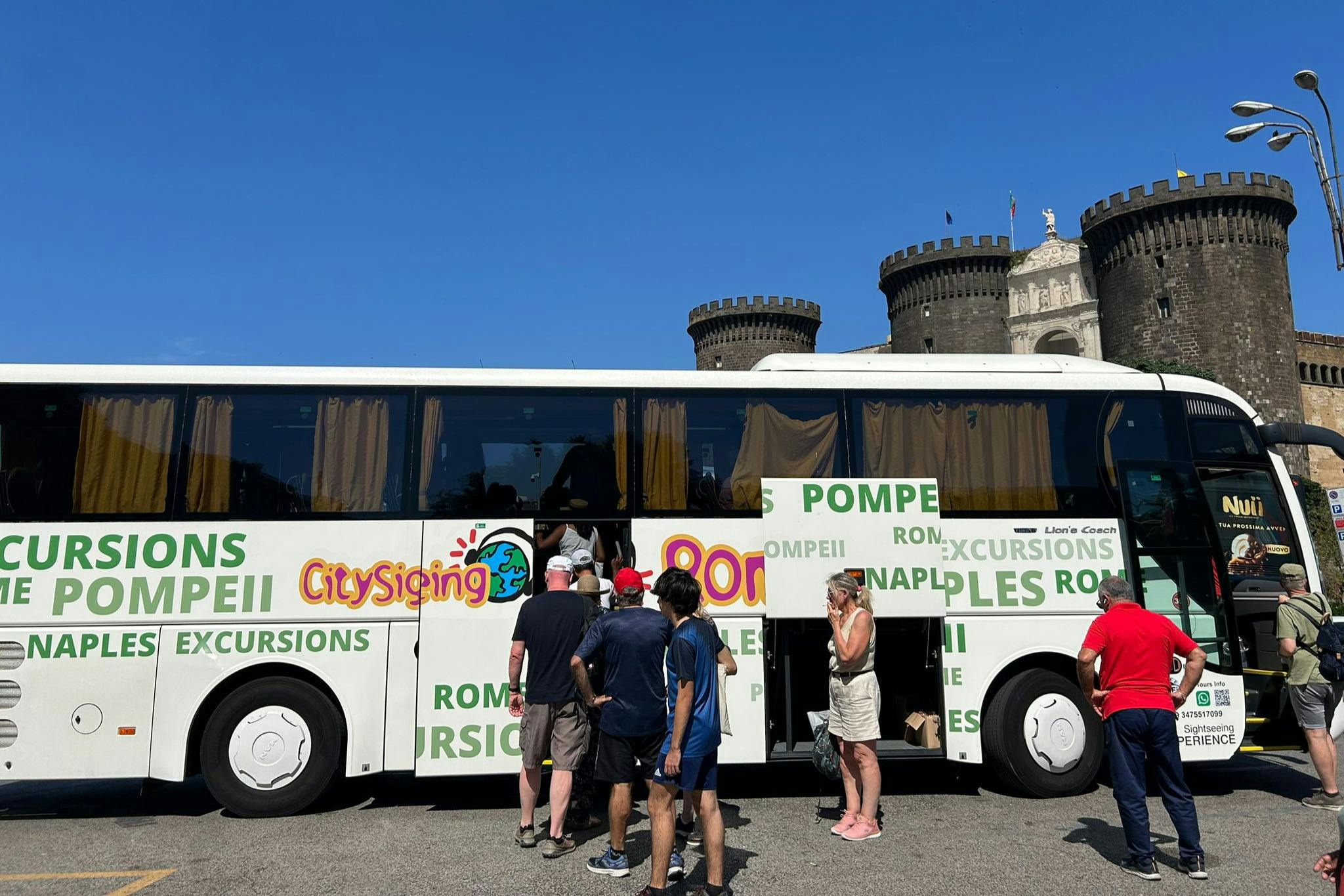 Pompéi et Naples depuis Rome