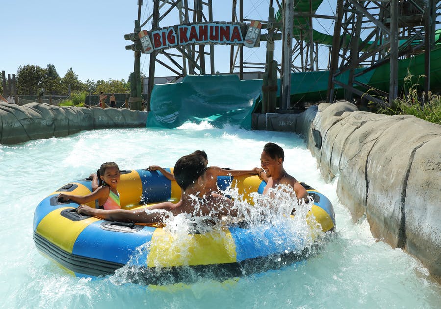 Hurricane Harbor Concord: One Day Ticket in Concord – Tiqets