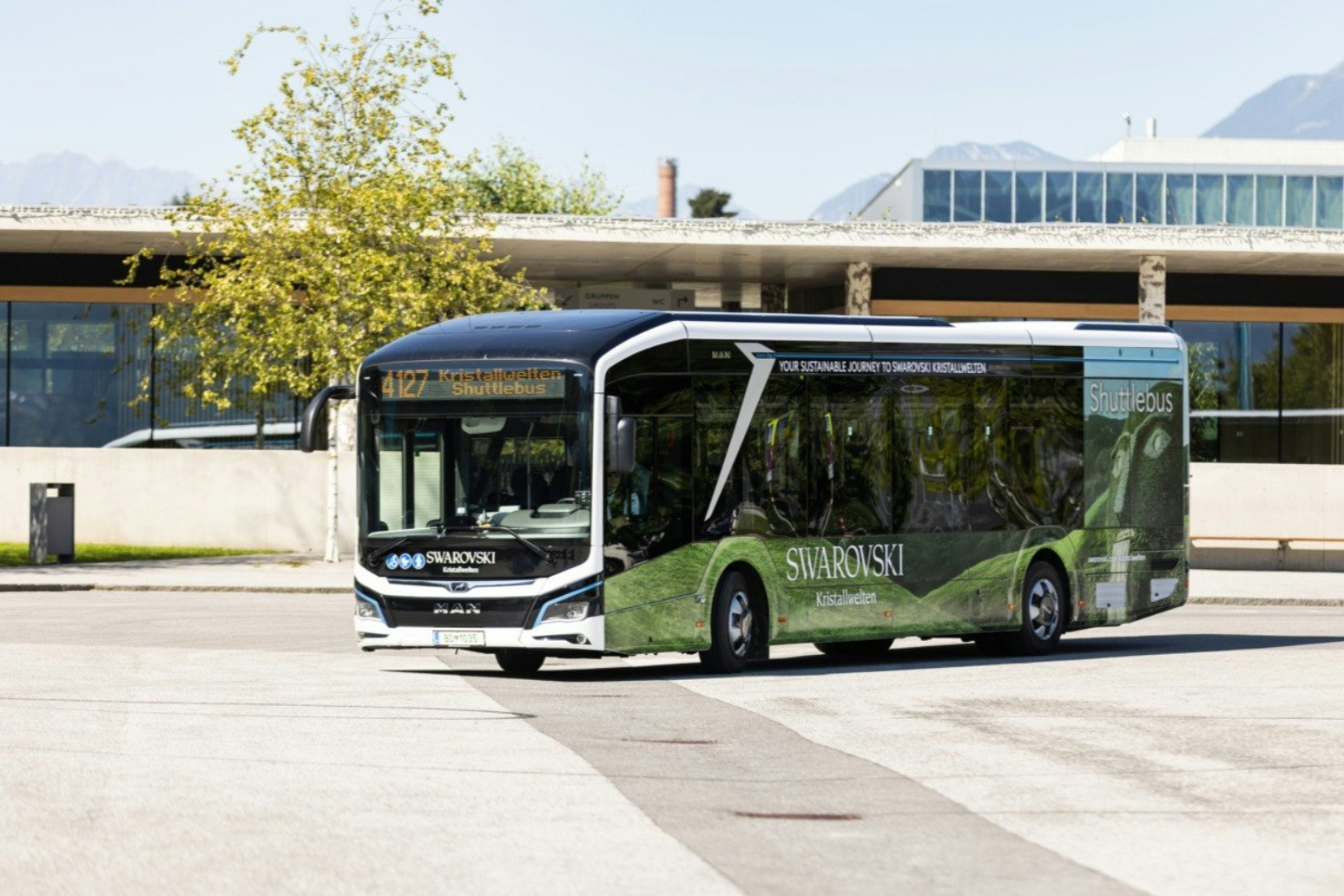Swarovski Crystal Worlds + Transfer from Innsbruck