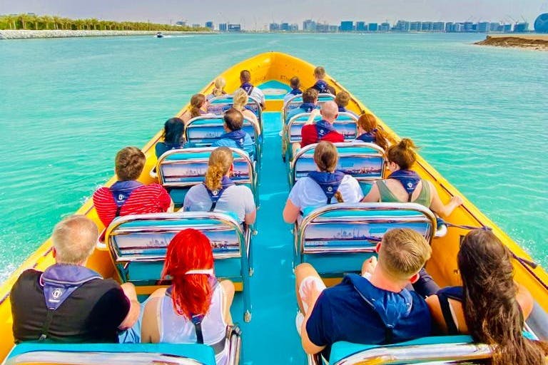 Join our fantastic group tour and enjoy with the most amazing experience can take by our sightseeing tour in Abu Dhabi
