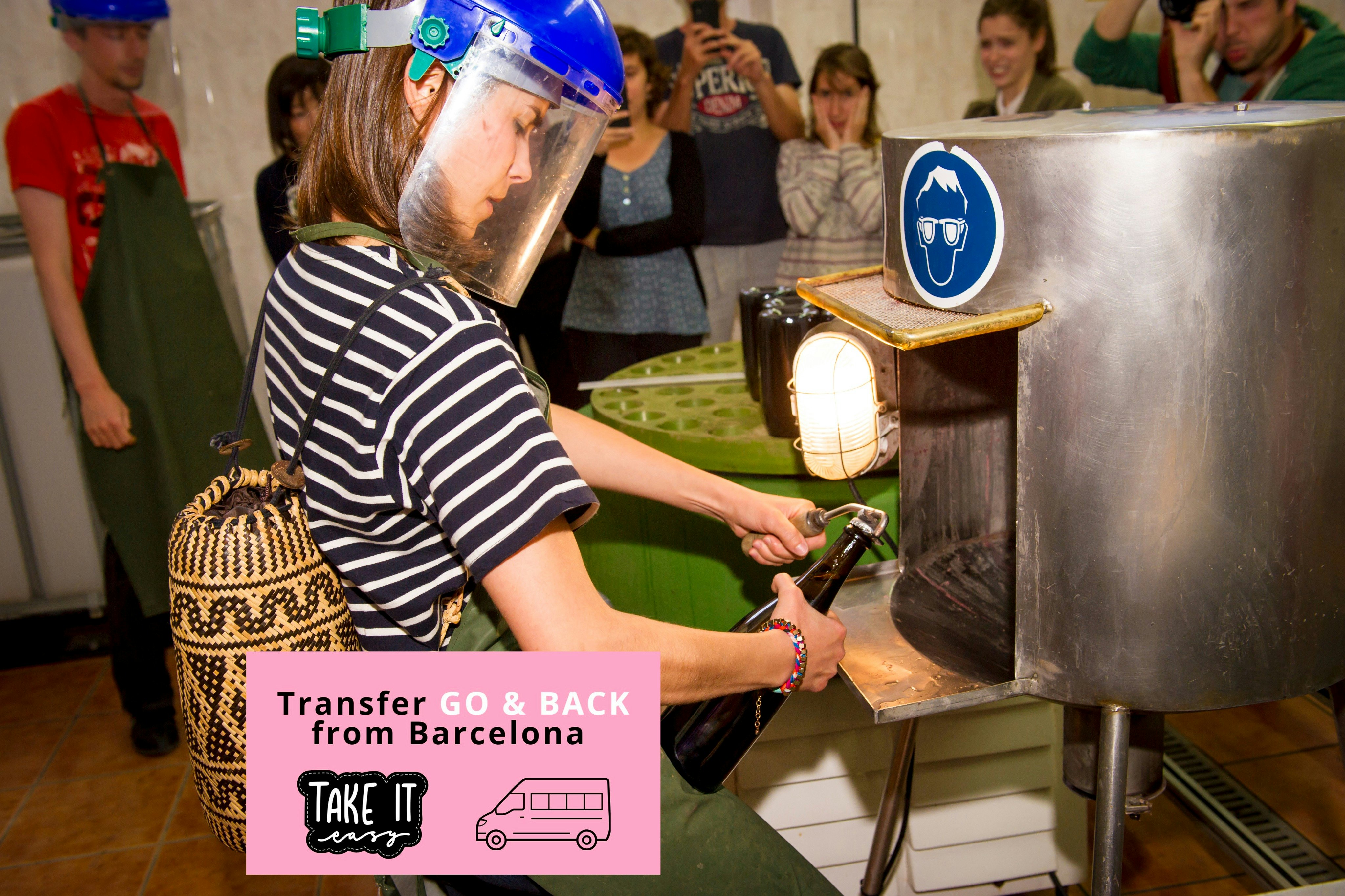 ArtCava: Workshop guiado de cava + traslado de ida e volta de Barcelona