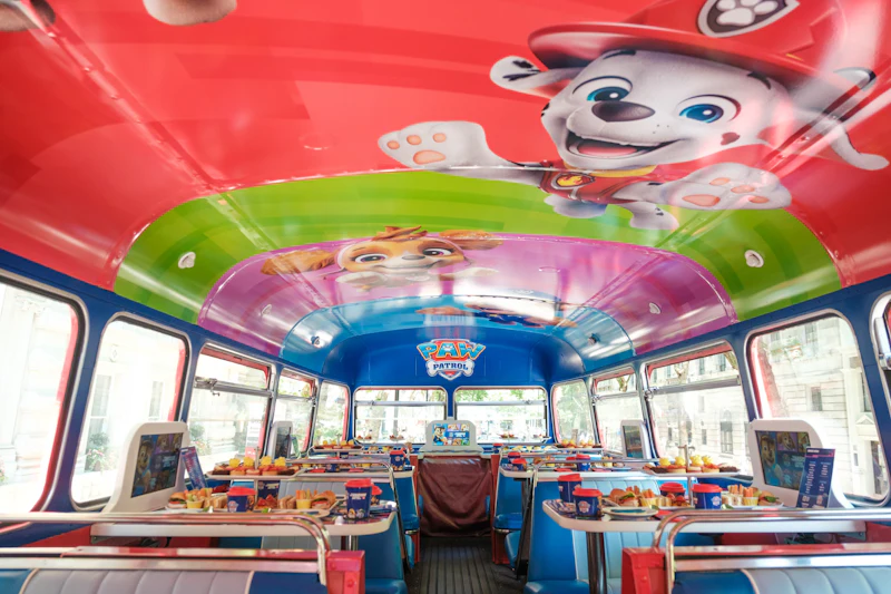 Londra: PAW Patrol Tour guidato del tè pomeridiano in autobus | Prenota ...