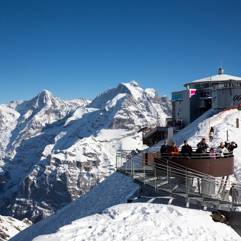 シルトホルンへのケーブルカー往復 Tiqets シルトホルンへのケーブルカー往復 Tiqets