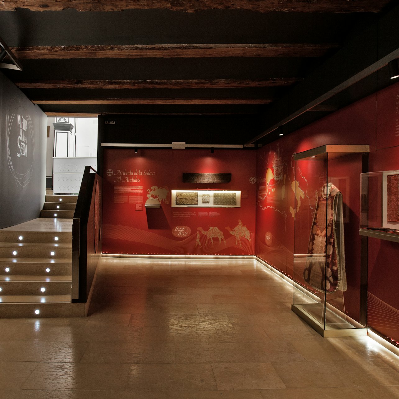 Museu da Seda + audioguia - Acomodações em Valência