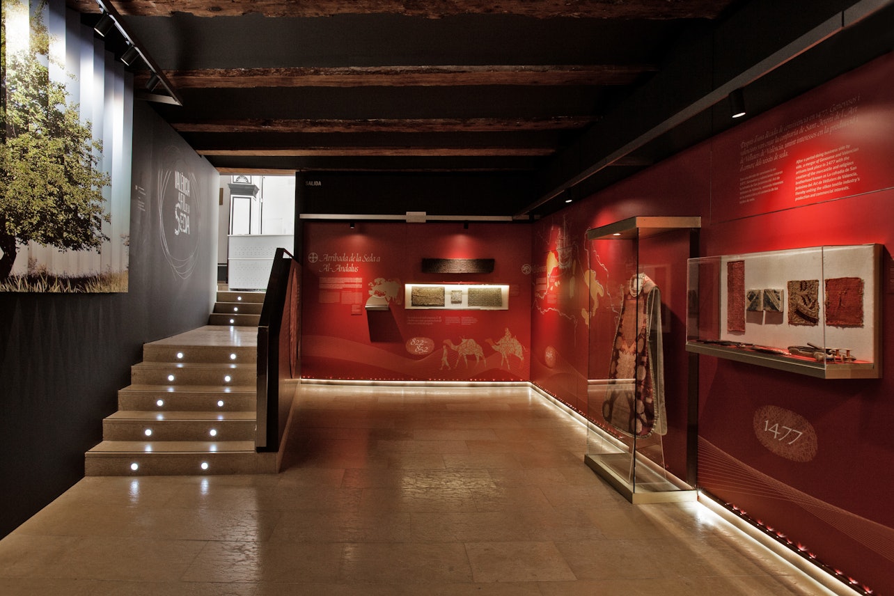 Museo de la Seda de Valencia + Audioguía - Alojamientos en Valencia