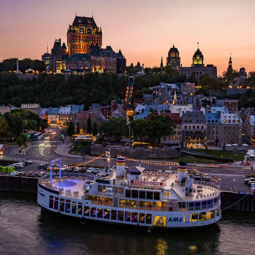 Quebec City: Sightseeing Dinner Cruise + Wine - Photo 2