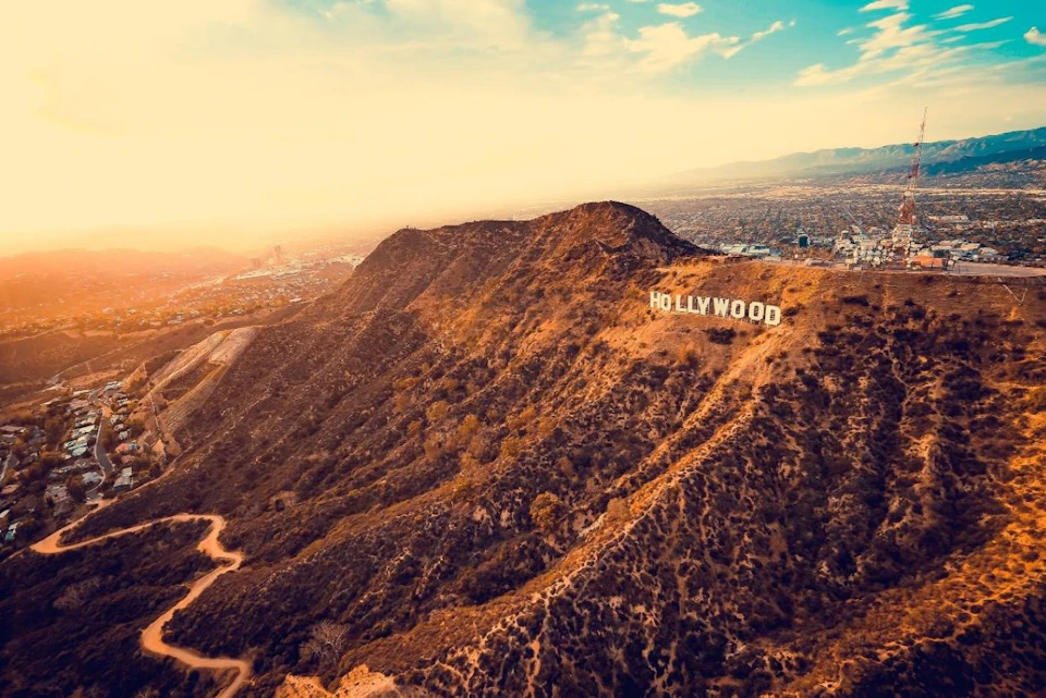 Hollywood sign/ view of LA