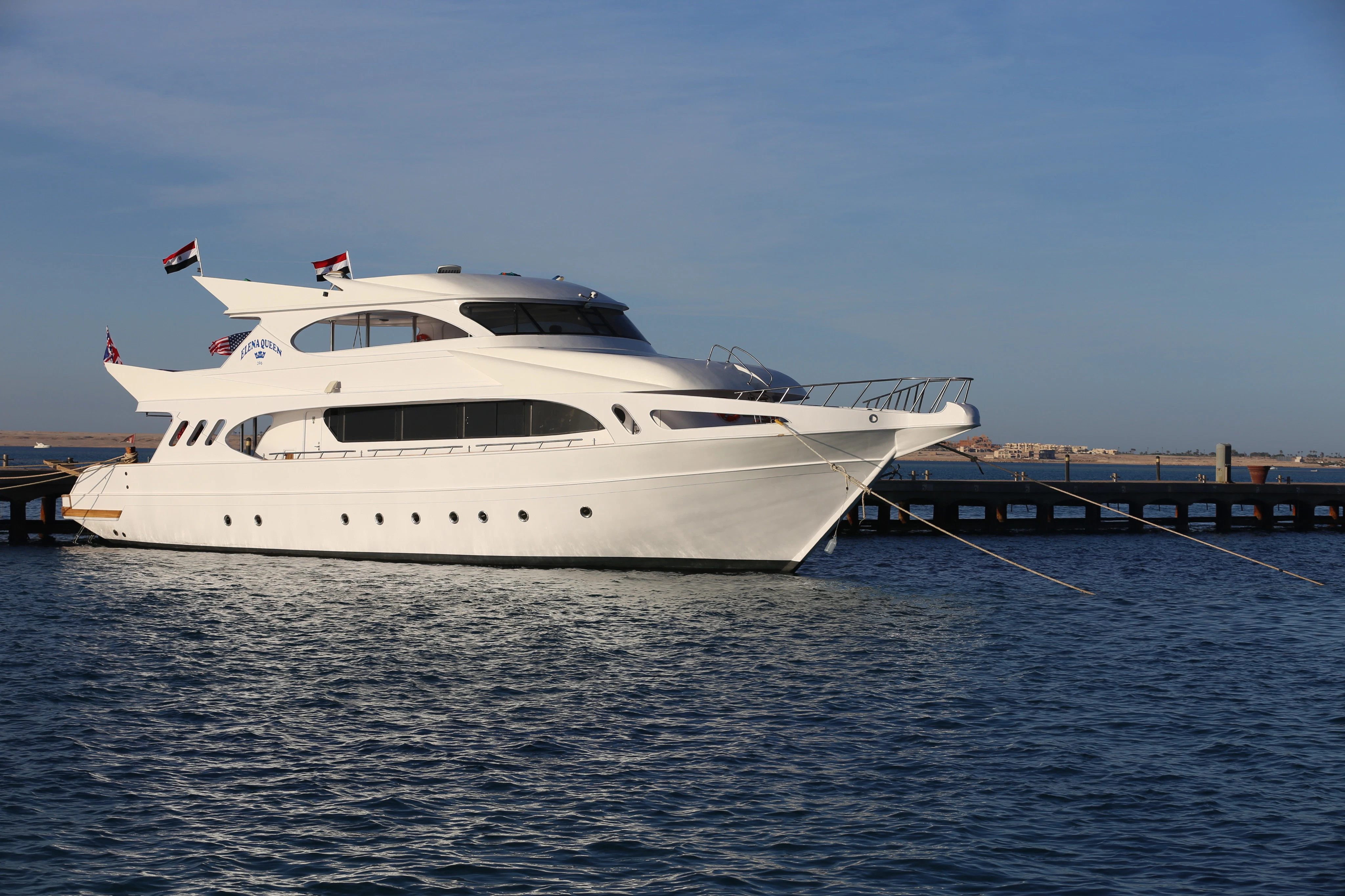 Hurghada: Scuba Diving Adventure + Transfers + Lunch