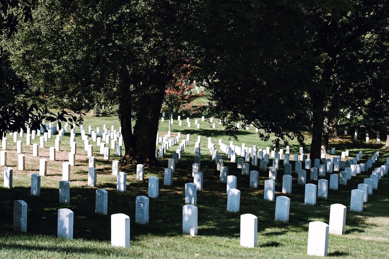 Visita guiada ao Cemitério Nacional de Arlington: Semi-Privado - Acomodações em Washington D.C.