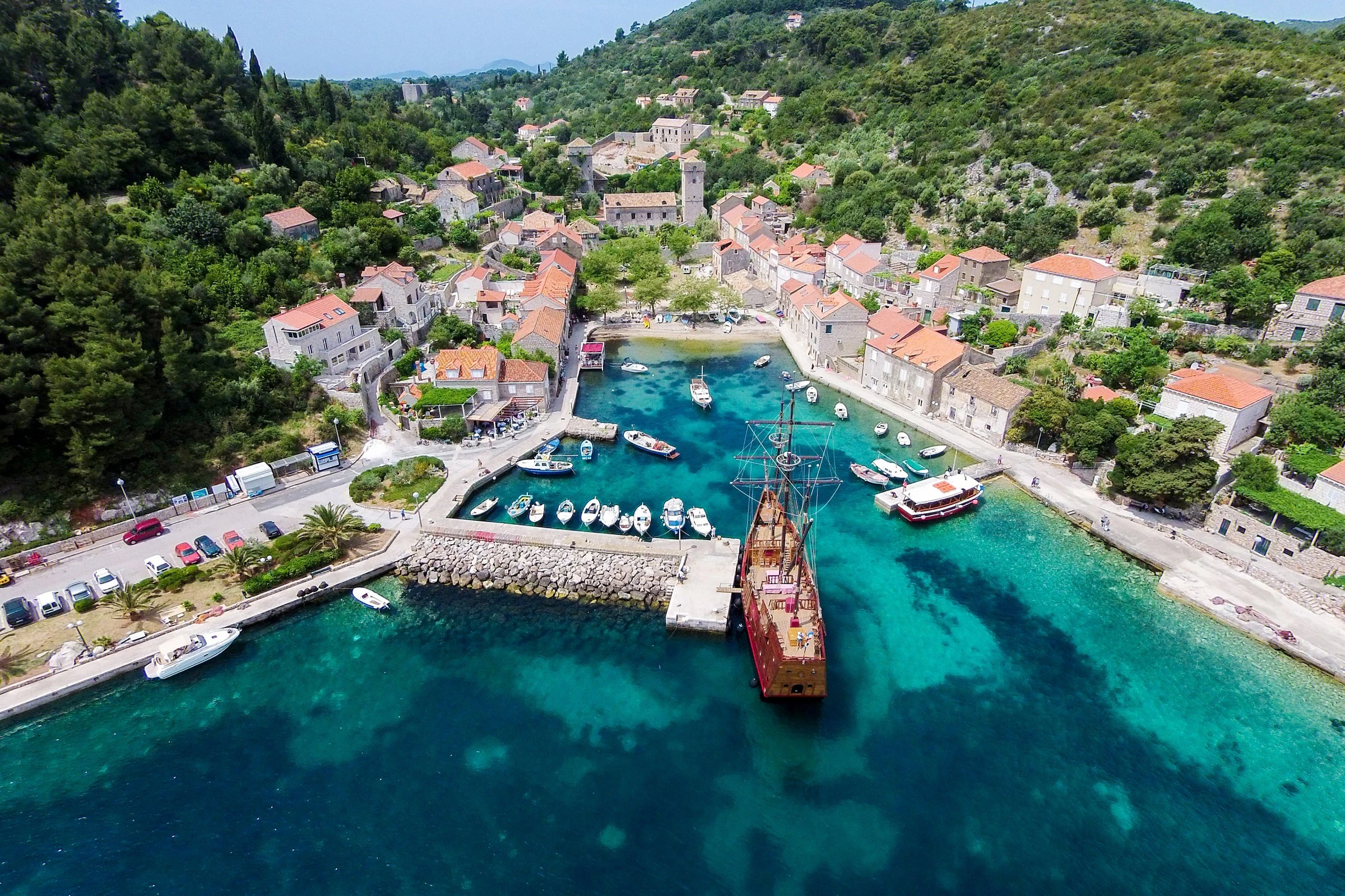 Dubrovnik: Elaphite Island Hopping + Optional Lunch