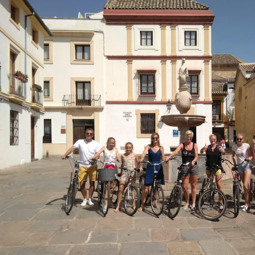 Córdoba: Guided Bike Tour