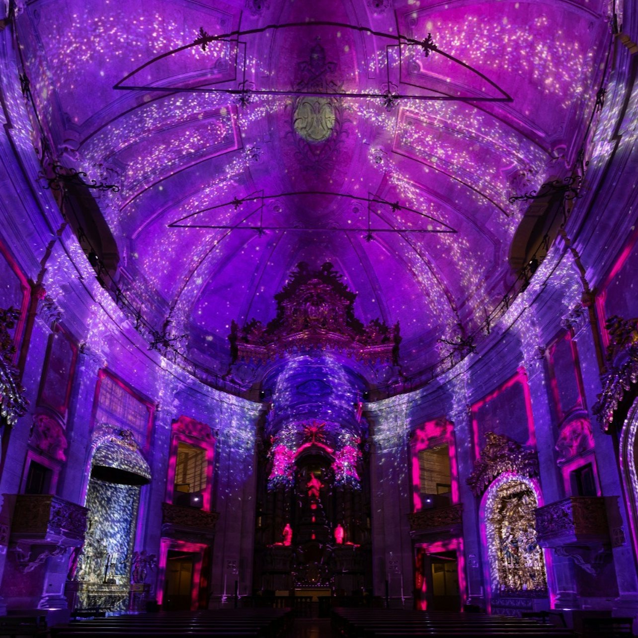 Spiritus-Lichtshow in der Kirche von Clérigos