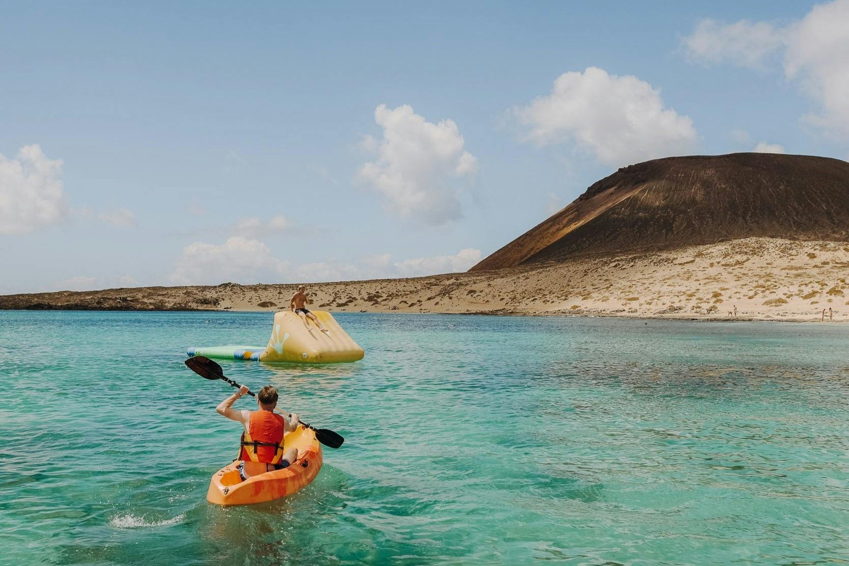 La Graciosa: Crociera guidata in catamarano + traghetto + trasferimento da Lanzarote — 2