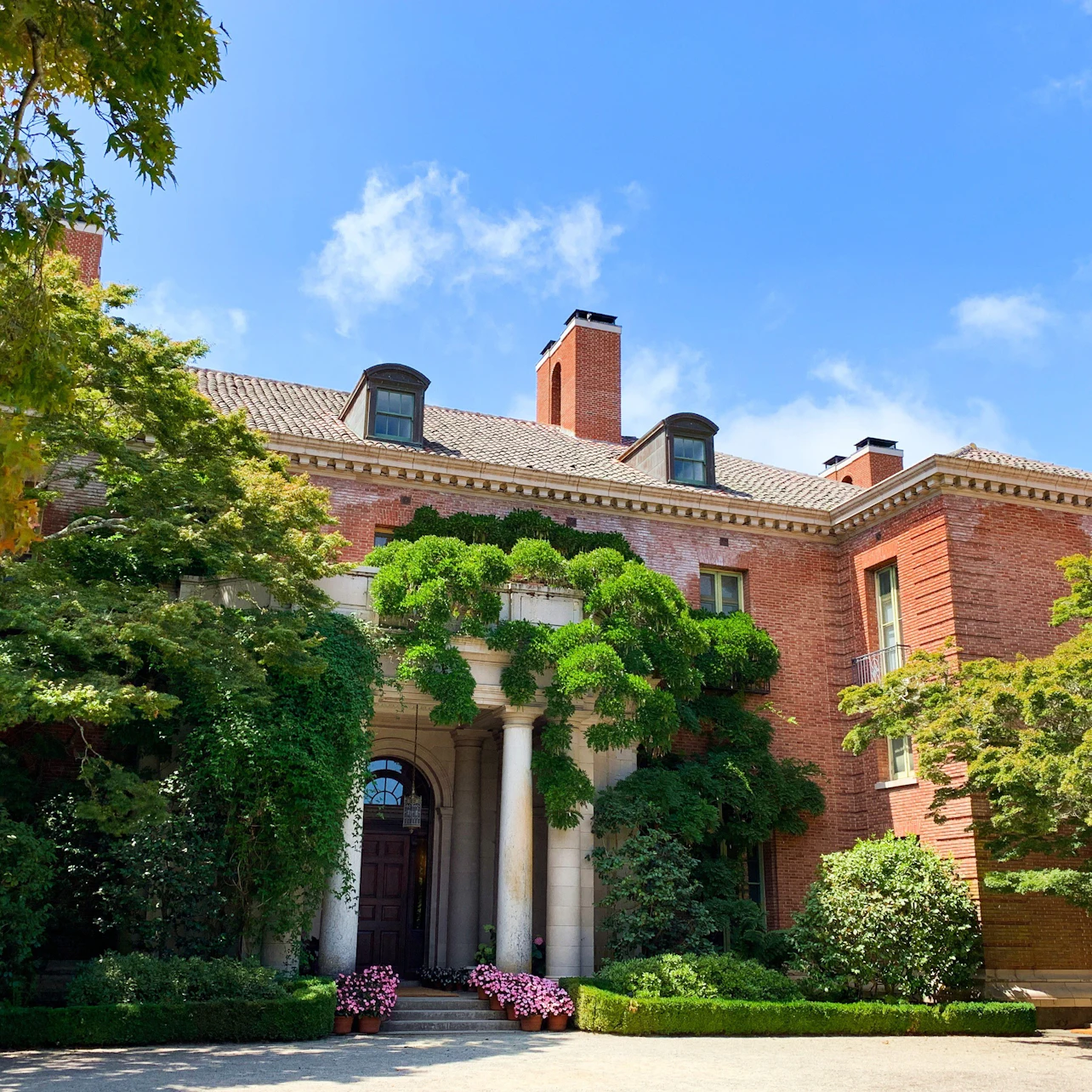 Filoli Historic House & Garden: Entry Ticket in Woodside β Tiqets